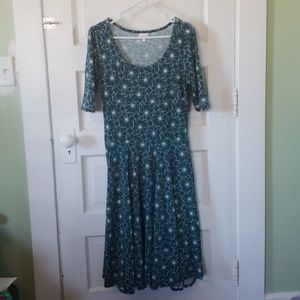 Lularoe medium Nicole dress